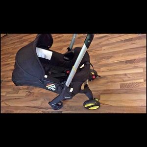 Doona™+ Infant Car Seat/Stroller with LATCH Base